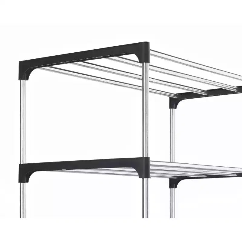 Scarpiera a 7 livelli in acciaio e plastica argentati, può contenere 14 paia, autoportante, 106,7 cm H x 50 cm L x 25,7 cm P