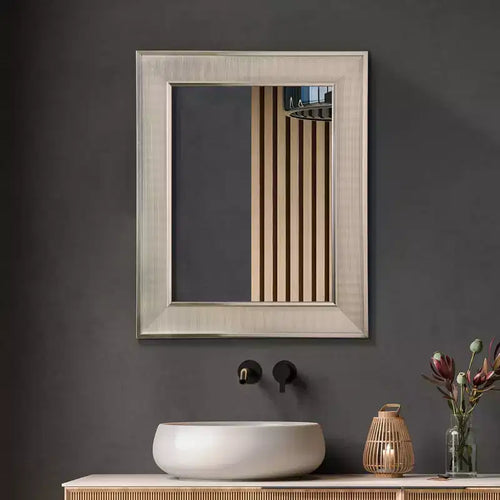 Specchio da bagno e da parete di design da 18"x24" in nichel spazzolato