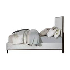 Letto matrimoniale 64,25" Carena, tessuto grigio chiaro, finitura bianco-marrone, testiera imbottita, struttura in legno, richiede box spring