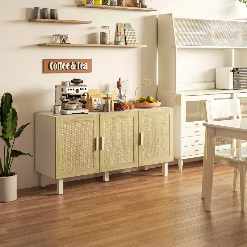 Mobile Buffet Credenza Cucina e Mobile Bar Caffè con 3 Ante in Rattan e Ripiani Regolabili